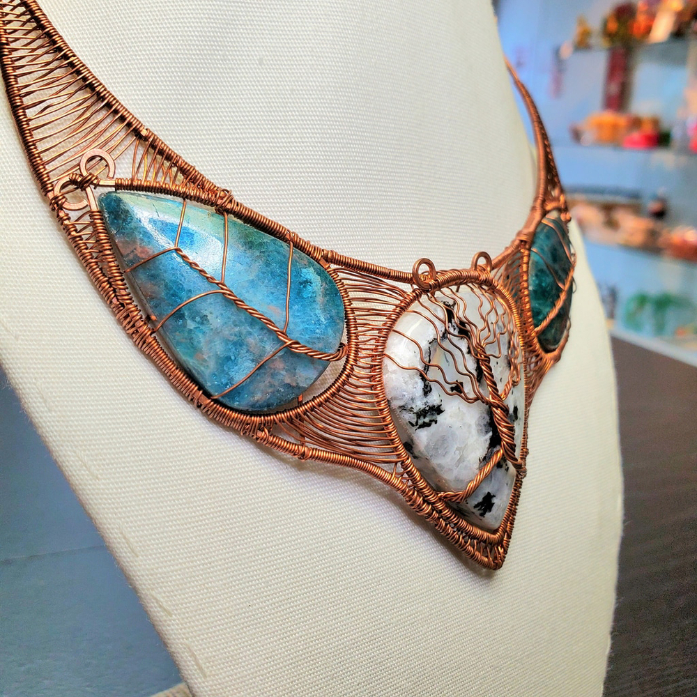 Natural Rainbow Moonstone bib necklace heady copper wire wrap choker Apatite le - Picture 7 of 10